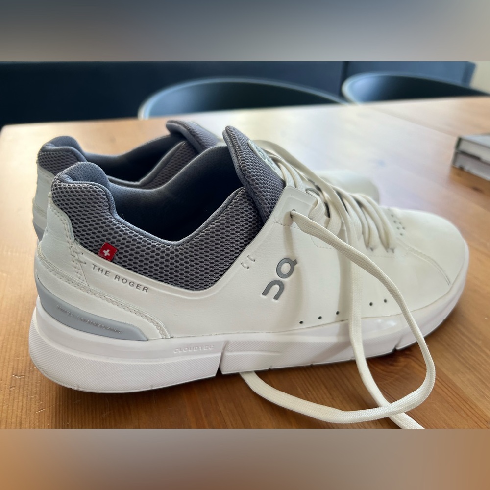 On River Advantage Court Sneaker, Men’s Size 9.5